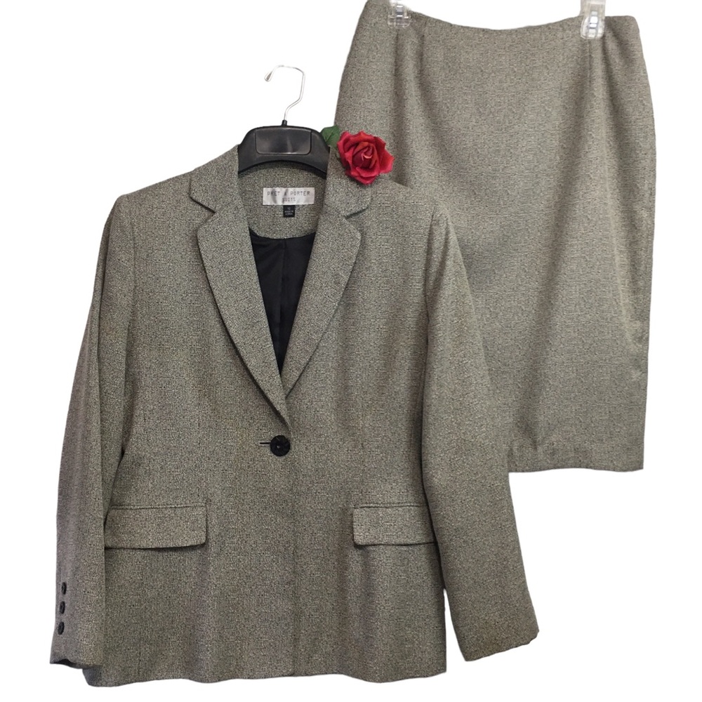 2 Pc suit VTG Pret A Porter Suits Sz 12 fully lined New or like new gray tweed